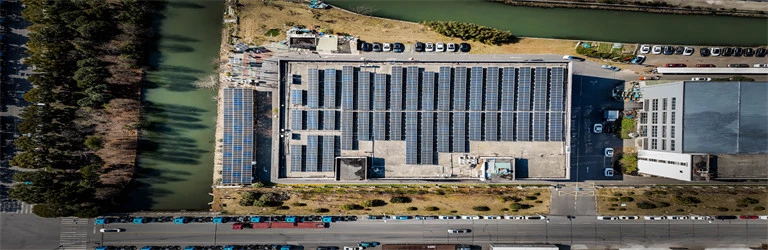 Mundi Energy Solutions – dwustronne moduły przezroczyste, akumulatory LiFePO4, falowniki beztransformatorowe, systemy odporności sieci, mikrosieci solarne