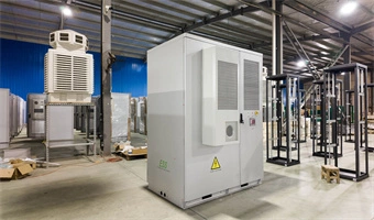 Dwustronny moduł przezroczysty, akumulator LiFePO4 i falownik beztransformatorowy